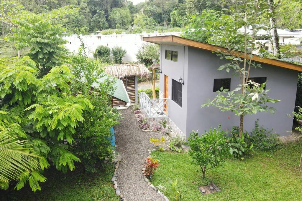 Casa Noil, Beautiful Eco House Near The Beach! Lejlighed Puerto Viejo de Talamanca Eksteriør billede